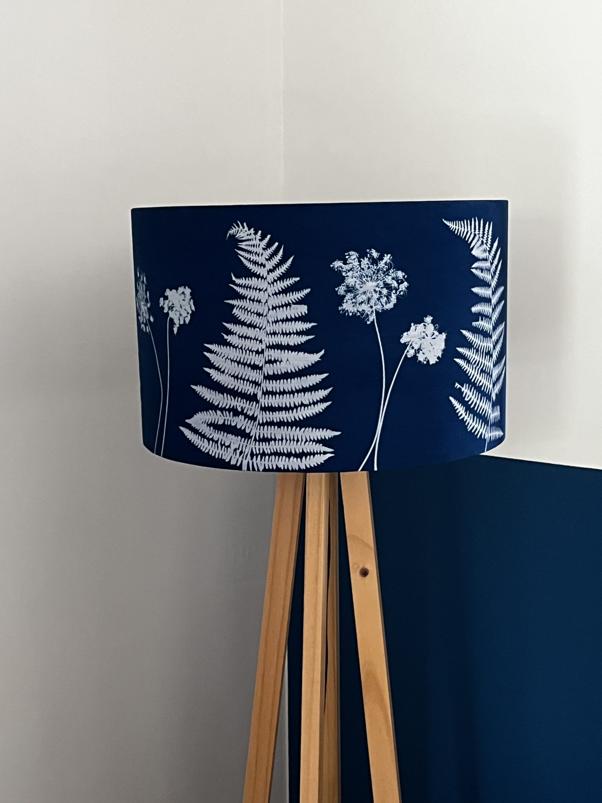 Mes créations 2 Lumières du Cotentin : Création artisanale française d'abat-jour en cyanotype sur mesure et sur commande